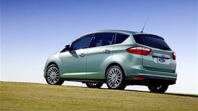 Ford C-Max Energi photo by Ford